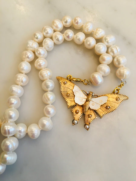 Pearl Butterfly, Natural