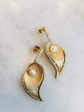 Calla Pearl Earrings