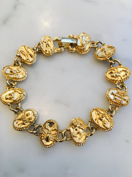 Zodiac Linked Charms